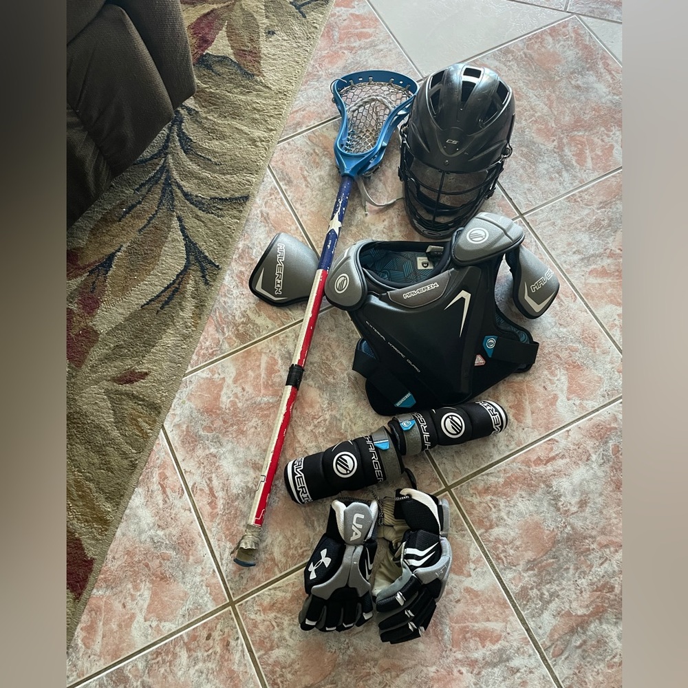 Youth lacrosse equipment meets NOCSAE
